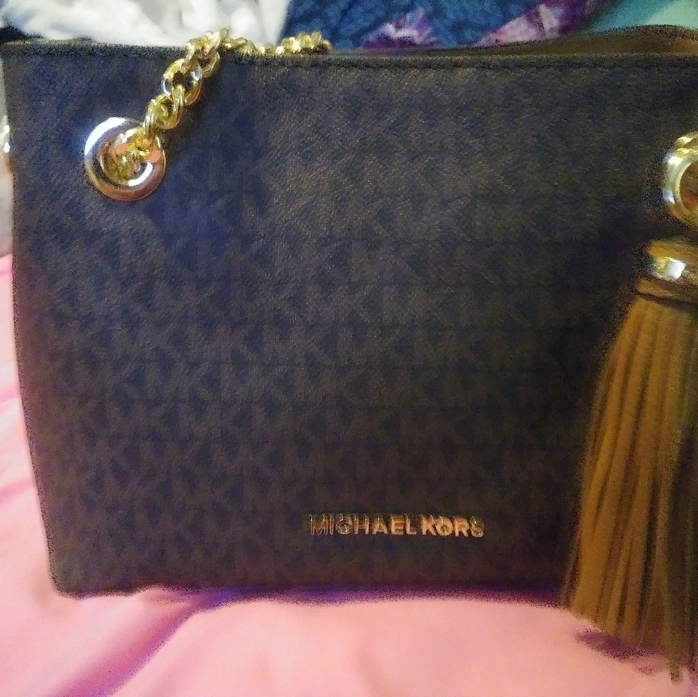 mk purse